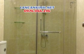 vách kính tắm giá rẻ ở đâu